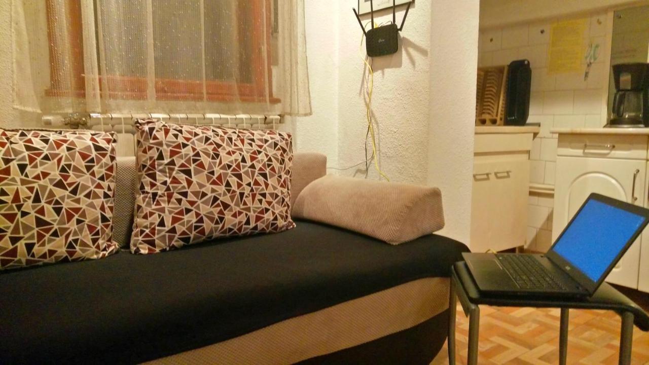 One Bedroom Apartment French Embassy Boekarest Buitenkant foto