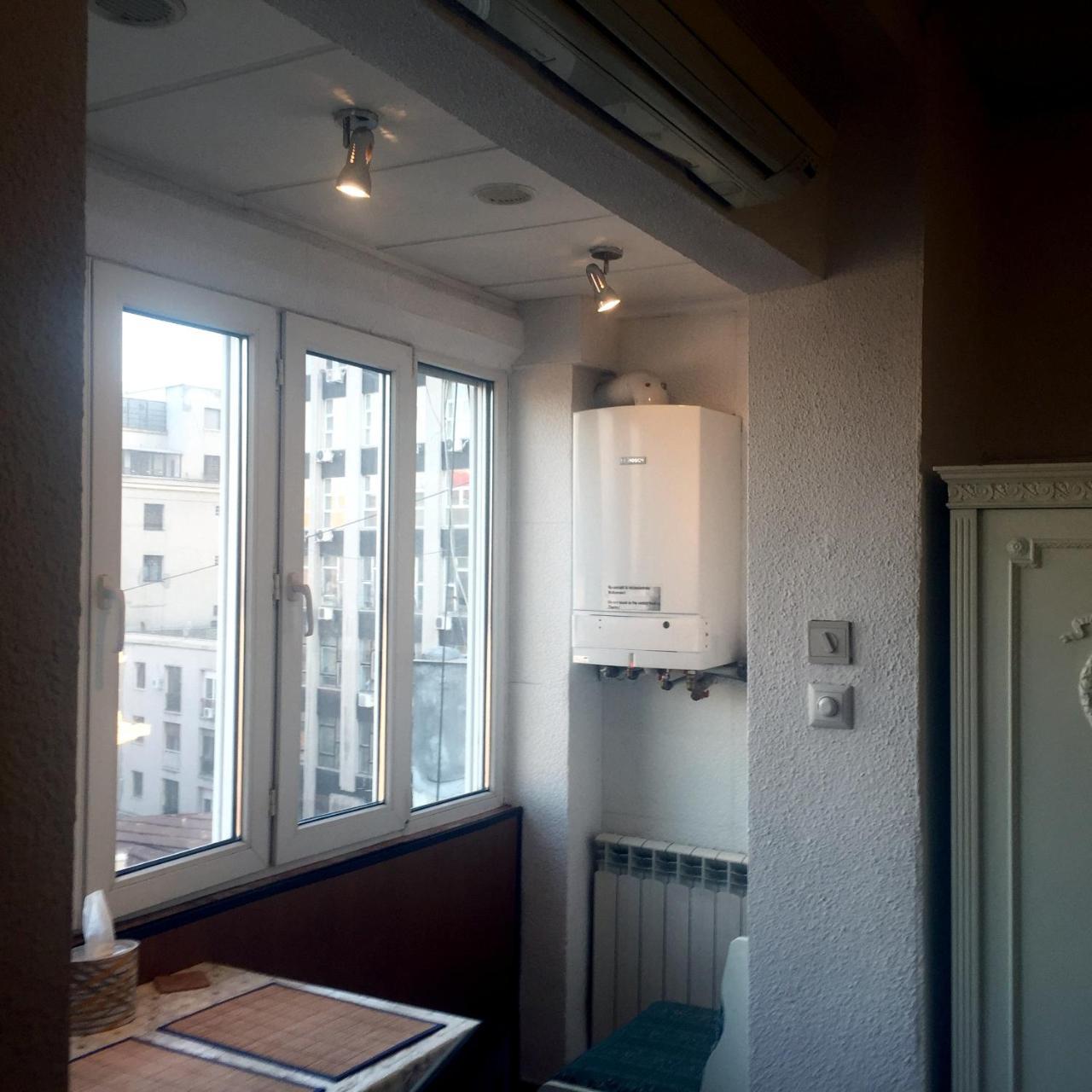 One Bedroom Apartment French Embassy Boekarest Buitenkant foto